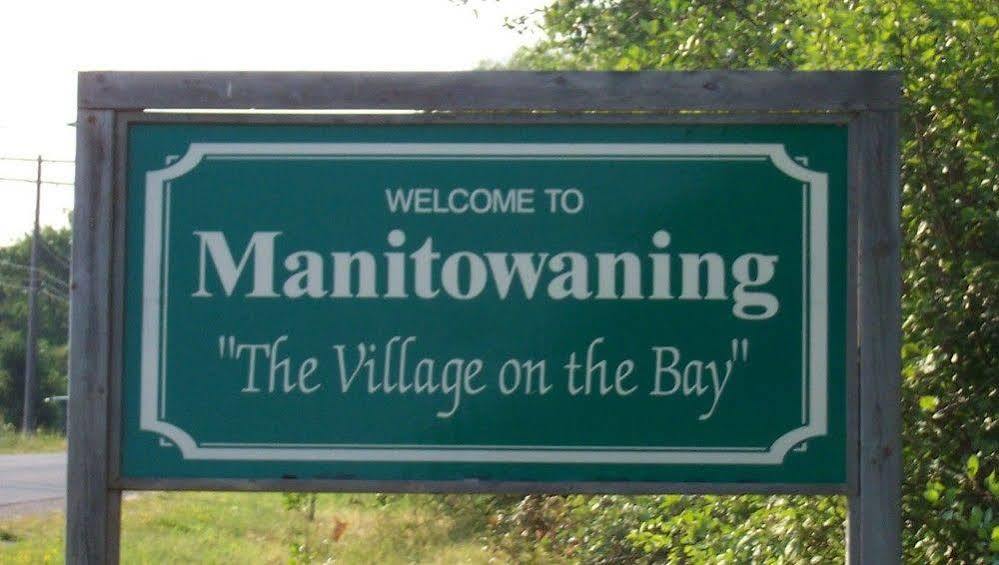 Manitowaning Wayside Motel Manitoulin المظهر الخارجي الصورة